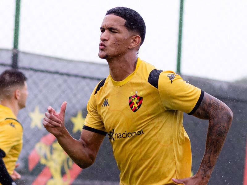 Sport e Lucas André chegam a acordo e volante deixa clube para atuar no futebol paulista