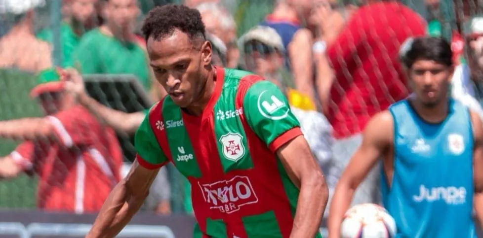 Ponte Preta anuncia contratação de lateral destaque da Portuguesa Santista