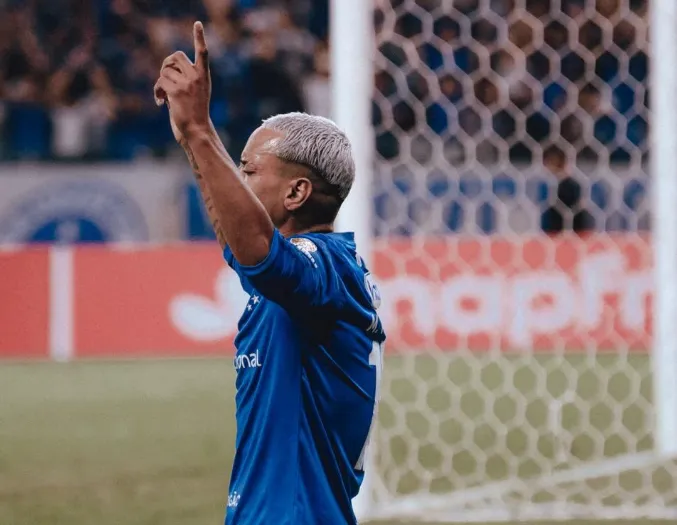BRASILEIRÃO: Cruzeiro vence em noite com apenas um gol