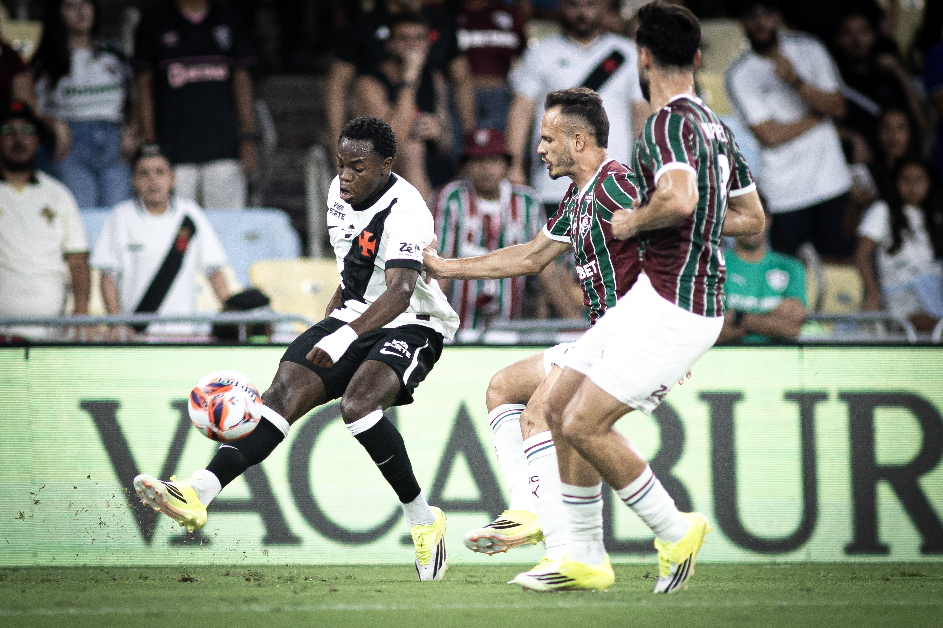 Jogos de futebol hoje (05/09): veja horários e onde assistir ao vivo