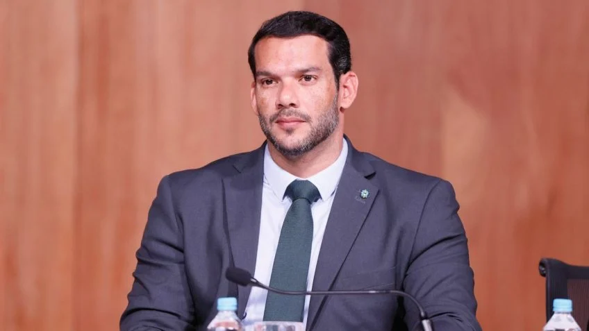 CBF convoca clubes para discutir liga única e regras do Brasileirão