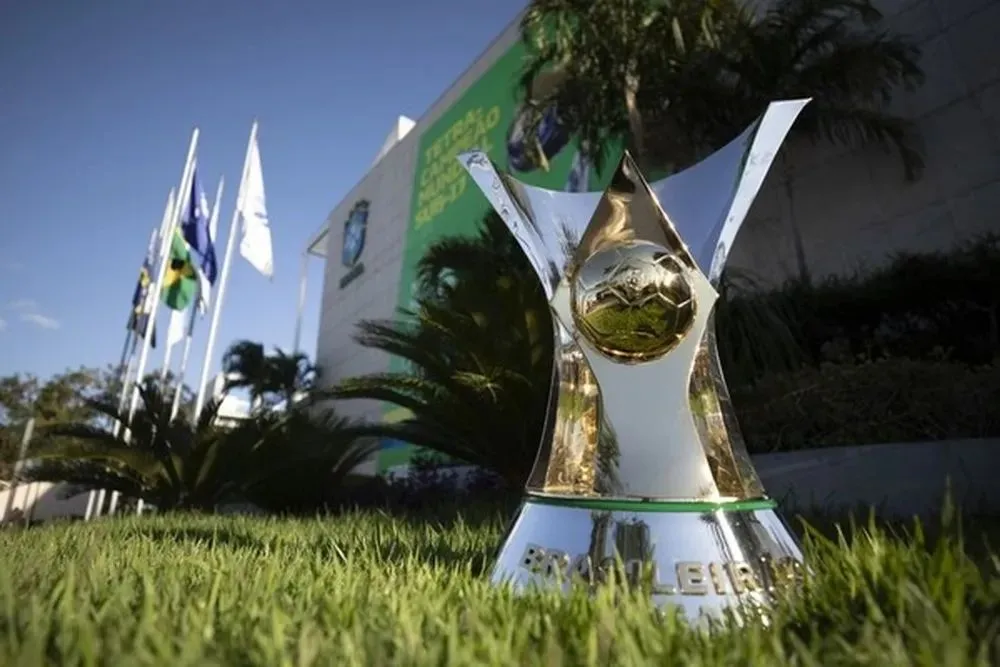 CBF marca volta do Brasileirão durante a reta final da Copa do Mundo e acaba com jogos tarde aos domingos