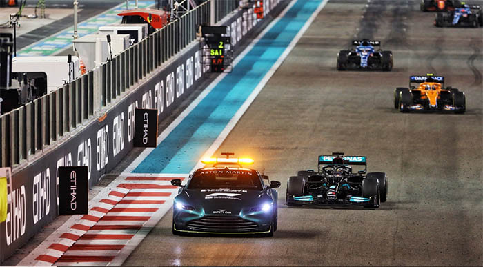 Wolff revela como soube que Hamilton estava bem após Abu Dhabi