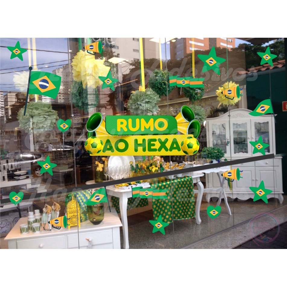 Marcas apostam na paixão pelo futebol para vender mais durante a Copa